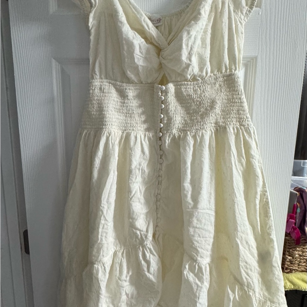 Shyanne Cream Maxi Dress